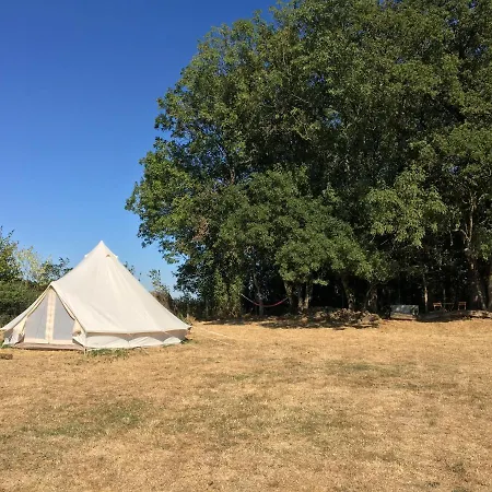 Nuit *é* Toilée à La Ferme Du Petit Puyaume *