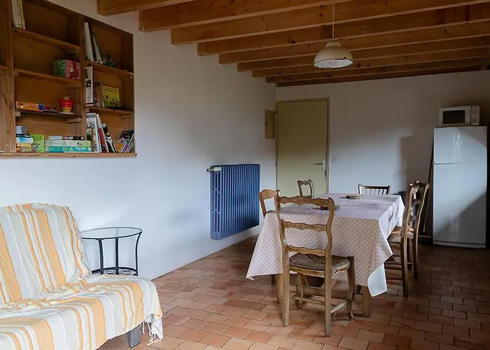 Luxury tent Nuit *e* Toilee A La Ferme Du Petit Puyaume